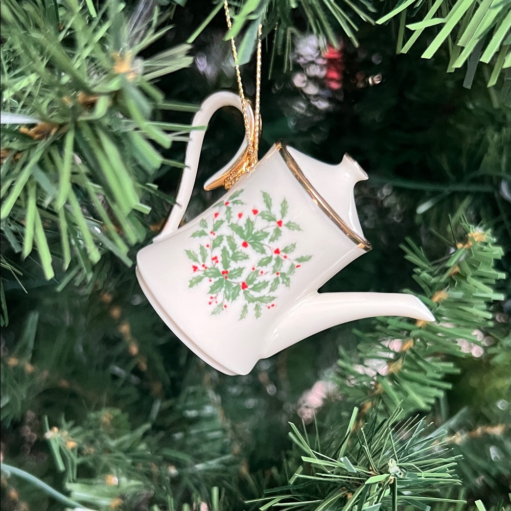 Lenox Holiday Coffee Pot Ornament